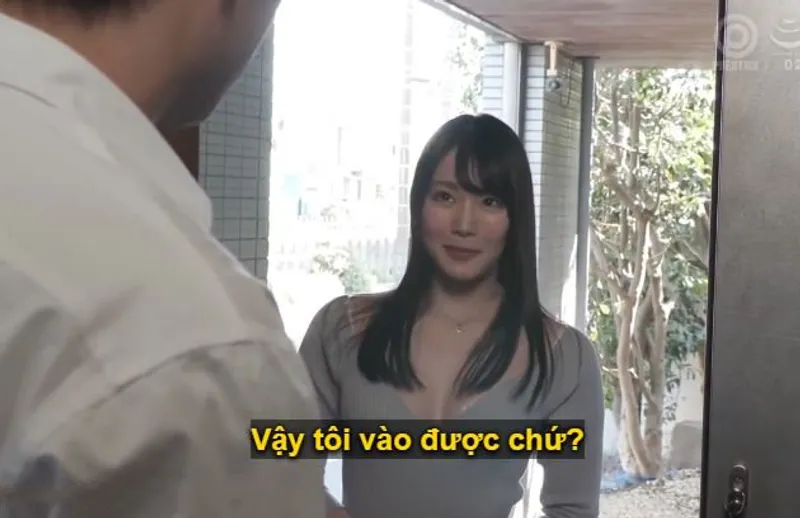 Người anh giàu có bị cô em gái xinh đẹp nhà bên cạnh, mới cưới chồng dọn về, dụ dỗ quan hệ tình dục.